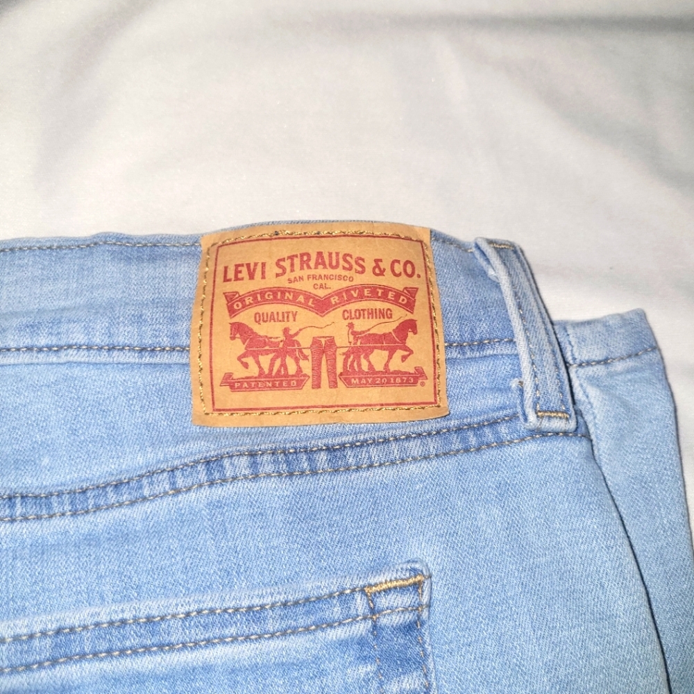 Levi Strauss & Co. Jeans - Picture 2 of 11